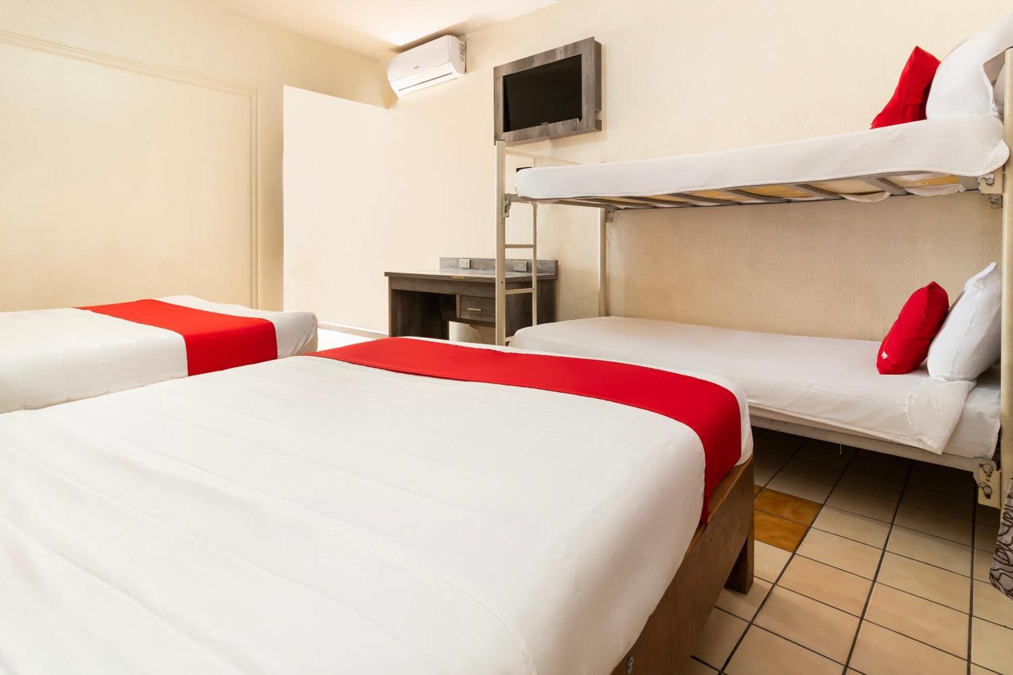 Oyo Hotel Real Del Sur, Estadio تشيهواهوا المظهر الخارجي الصورة