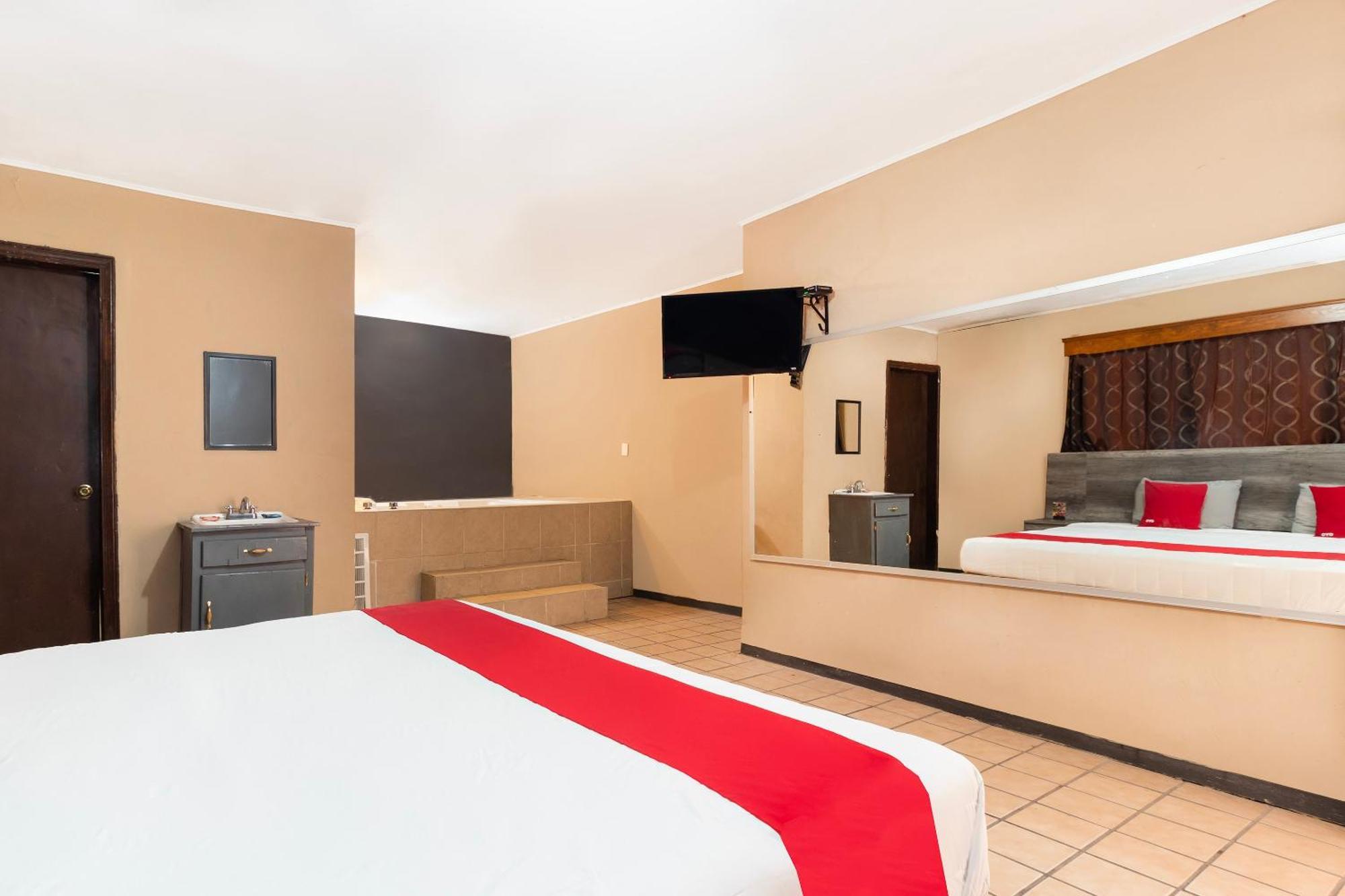 Oyo Hotel Real Del Sur, Estadio تشيهواهوا المظهر الخارجي الصورة