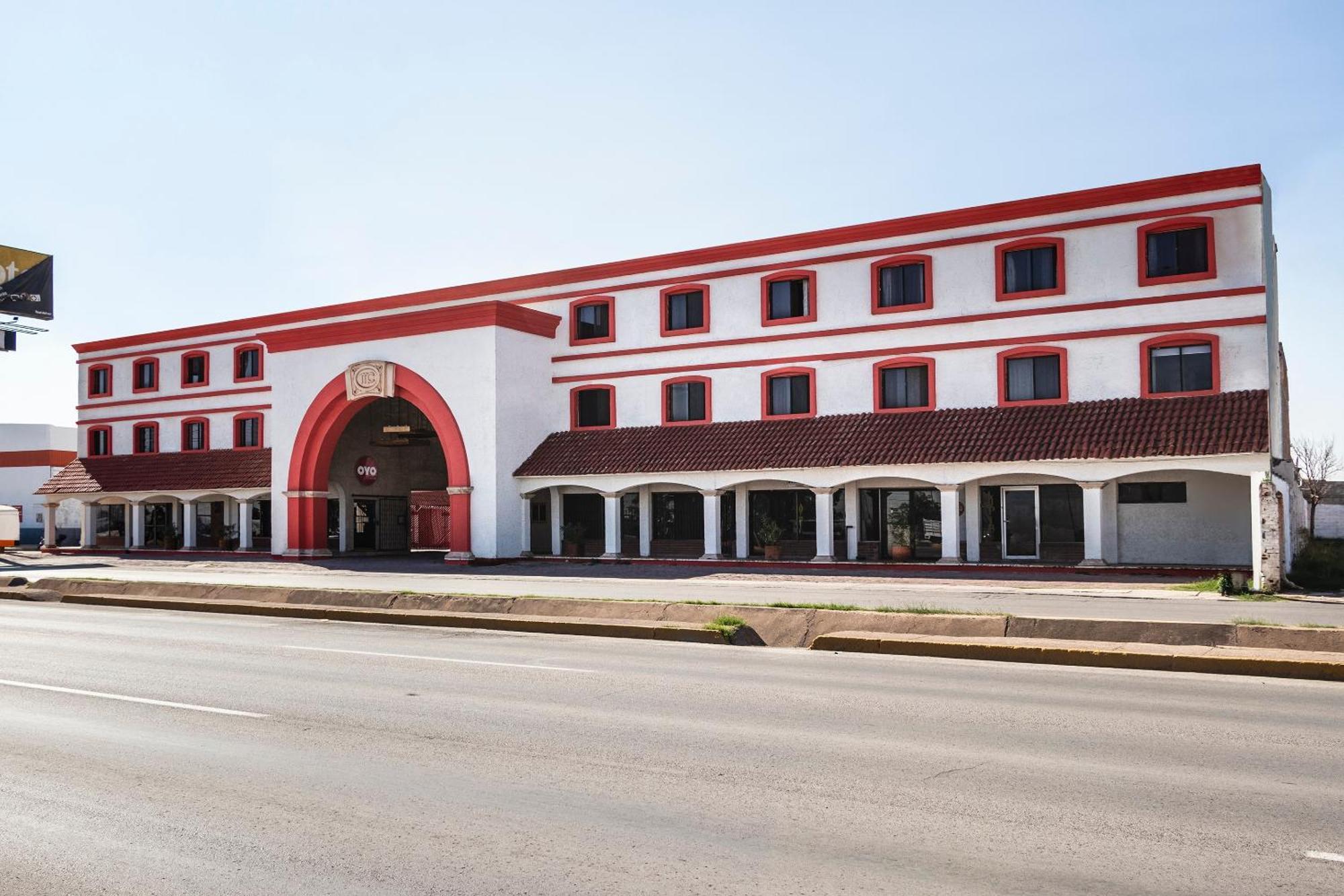 Oyo Hotel Real Del Sur, Estadio تشيهواهوا المظهر الخارجي الصورة